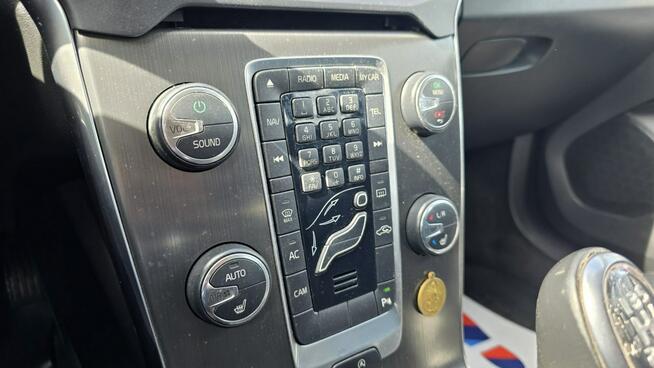 Volvo V40 5 cylindrowy duza navi camera cofania