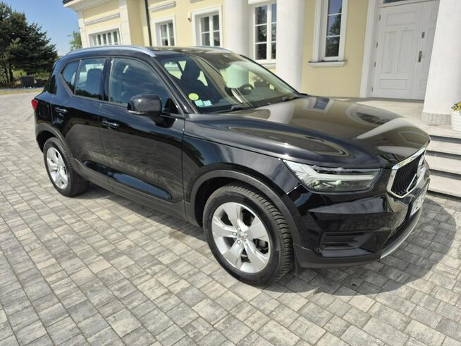 Volvo XC 40 2.0D3 navi FULL LED automat chromy ORYGINAŁ