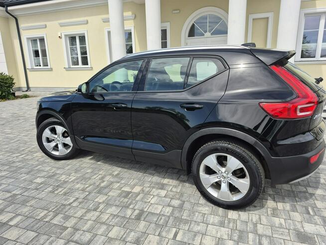 Volvo XC 40 2.0D3 navi FULL LED automat chromy ORYGINAŁ