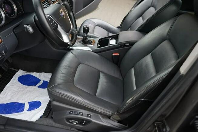 Volvo XC 70 2,0D4 Klima, alu R18, Xenony, skóra, 163KM, 2010r.