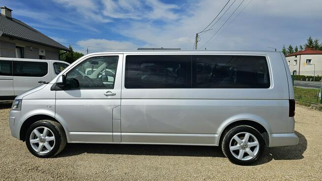 Volkswagen Caravelle 9 osobowy Ładny stan
