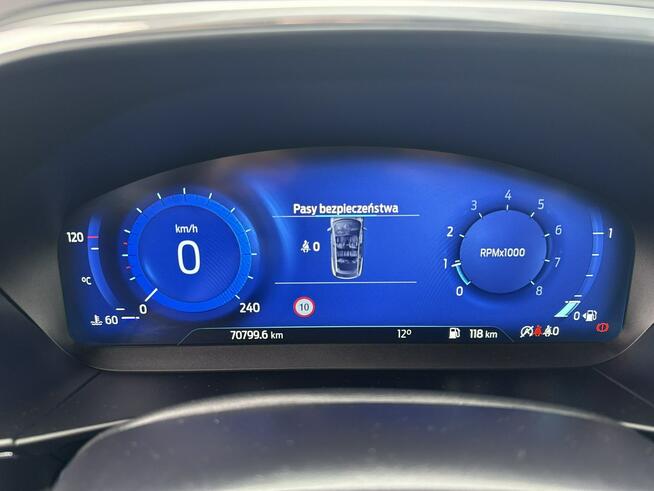 Ford Focus Titanium 1.0 EcoBoost mHEV 125 KM