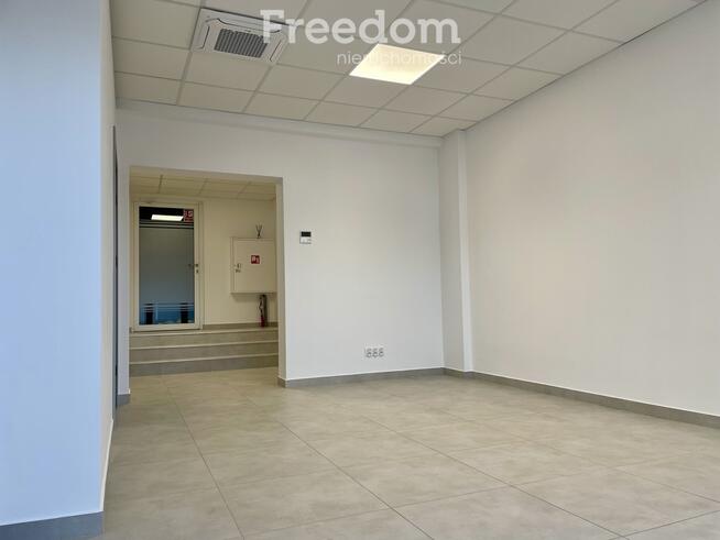 Wynajmę lokal na parterze obok szpitala nr 2
