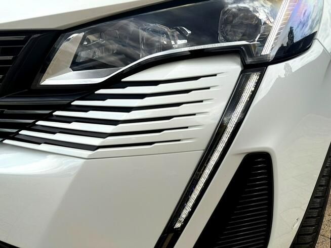 Peugeot 3008 GT kamery skóra MASAZE el.klapa FUL LED acc blis panorama MAX OP