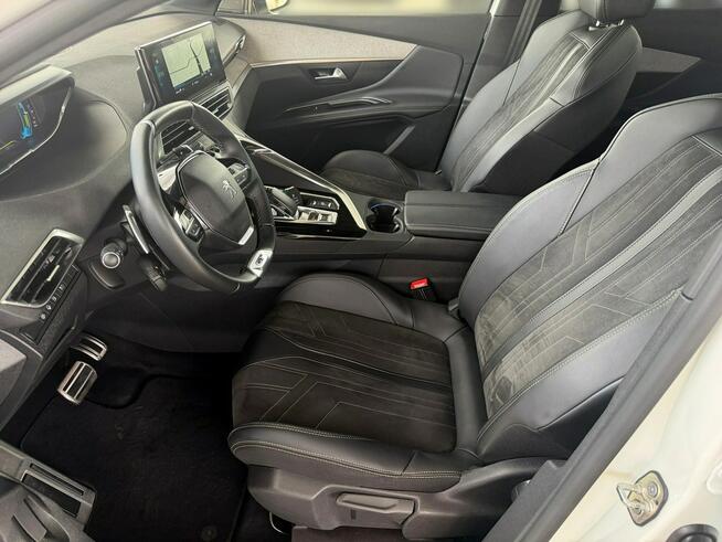 Peugeot 3008 GT kamery skóra MASAZE el.klapa FUL LED acc blis panorama MAX OP
