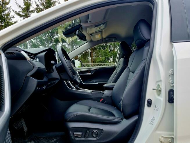 Toyota RAV-4 Hybryda LED Serwis Virtual Cocpit Kamera Climatronic Zarejestrowany!
