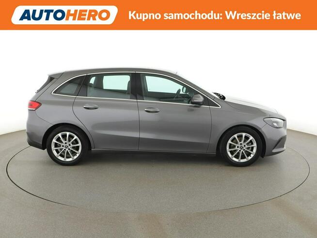 Mercedes B 180 automat półskóra navi kamera grzane fotele LED