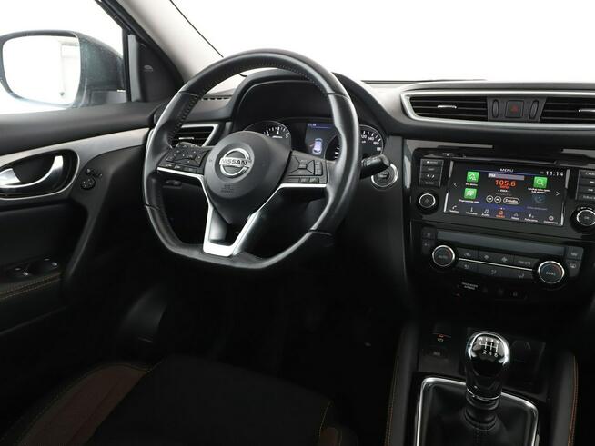 Nissan Qashqai full LED navi klima auto panorama kamery 360 grzane fotele asystenci