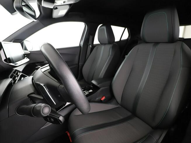 Peugeot 2008 automat full LED navi klima auto czujniki parkowania tempomat