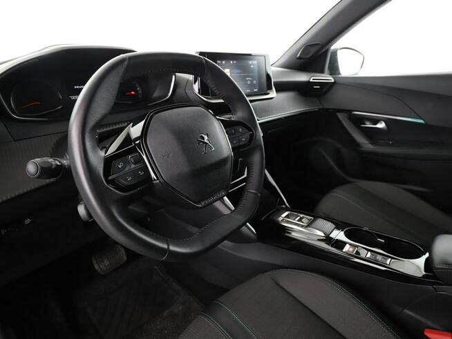 Peugeot 2008 automat full LED navi klima auto czujniki parkowania tempomat
