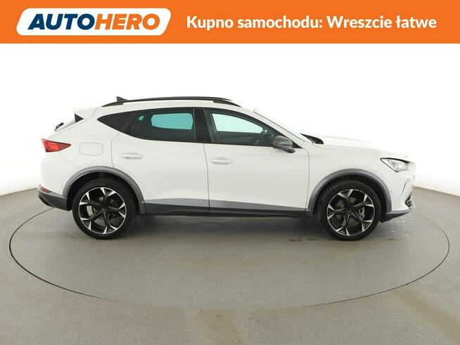 Cupra Formentor automat full LED virtual cocpit klima auto navi czujniki parkowania