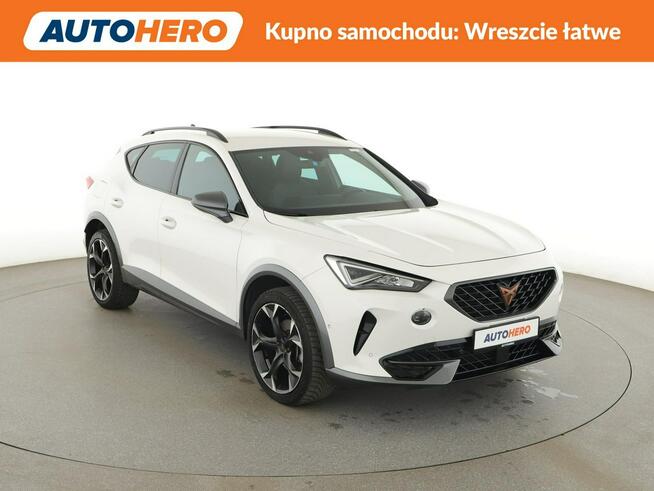 Cupra Formentor automat full LED virtual cocpit klima auto navi czujniki parkowania