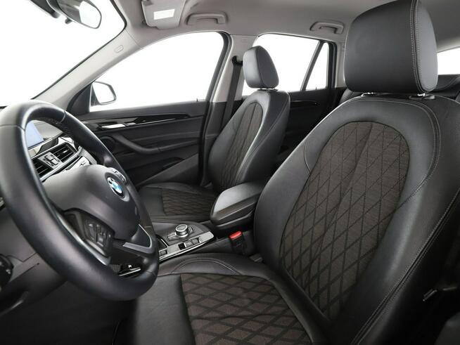 BMW X1 automat full LED półskóra navi klima auto kamera ic zujniki parkowania