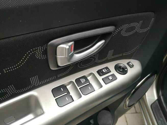 Kia Soul 1.6 GDI 140KM Klimatronic Parktronic Alu Ledy Halogeny Gwarancja
