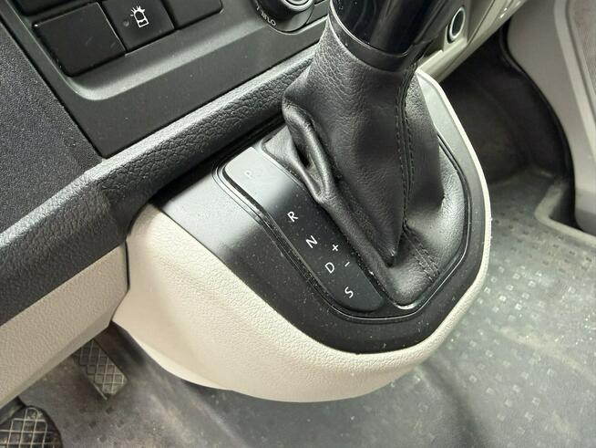 Volkswagen Transporter Kontener Winda Automat 8 palet ponad 4,2 metra długości
