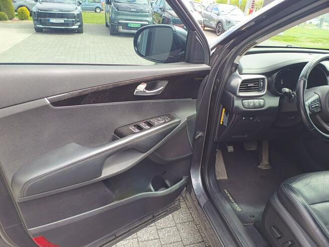 KIA SORENTO V6 BENZYNA