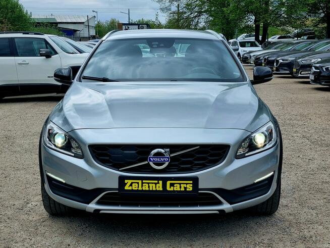 Volvo V60 Cross Country LED Xenon Serwis Navi Parktronic Kamera Climatronic BLIS Gwarancja!