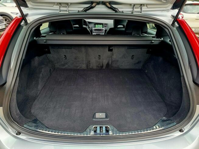 Volvo V60 Cross Country LED Xenon Serwis Navi Parktronic Kamera Climatronic BLIS Gwarancja!