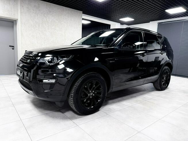 Land Rover Discovery Sport 2.0 TD4 P150 HSE Black Edition*Alu 18*Kamera * Panorama *LED* MERIDIAN