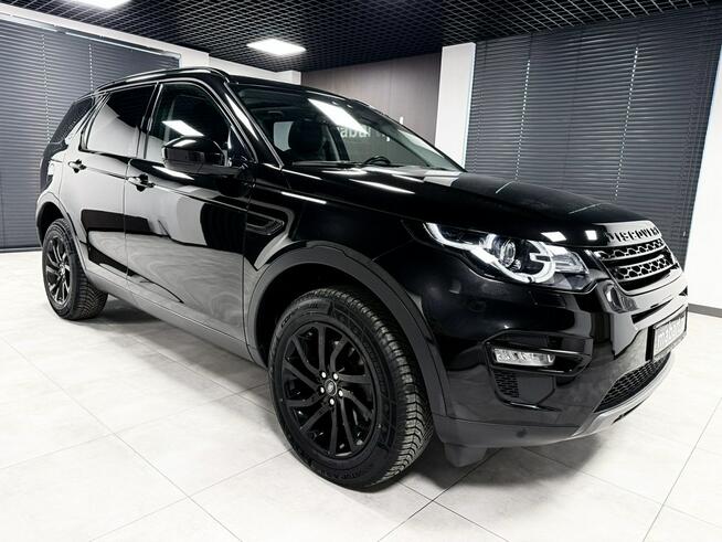 Land Rover Discovery Sport 2.0 TD4 P150 HSE Black Edition*Alu 18*Kamera * Panorama *LED* MERIDIAN