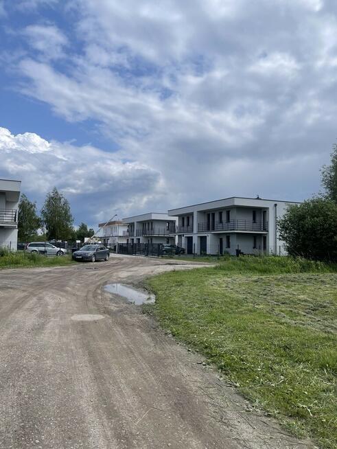 Działka usługowo-mieszkaniowa 999 m²