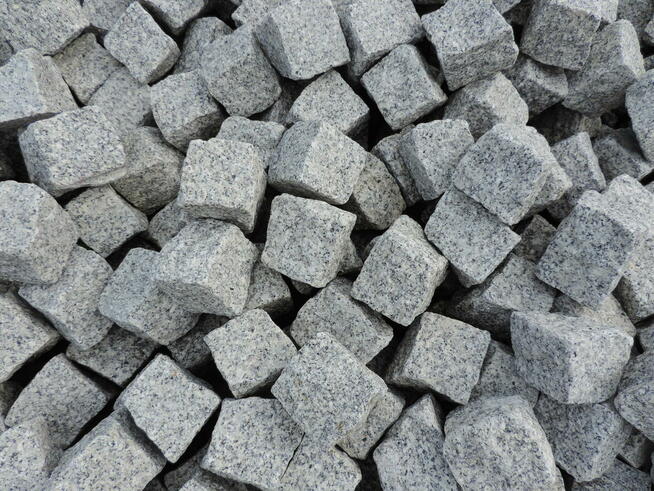 Kamień szary łupek granitowy do gabionu do ogrodzenia granit