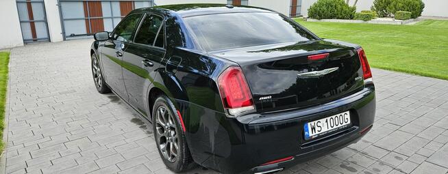 Sprzedam Chrysler 300s