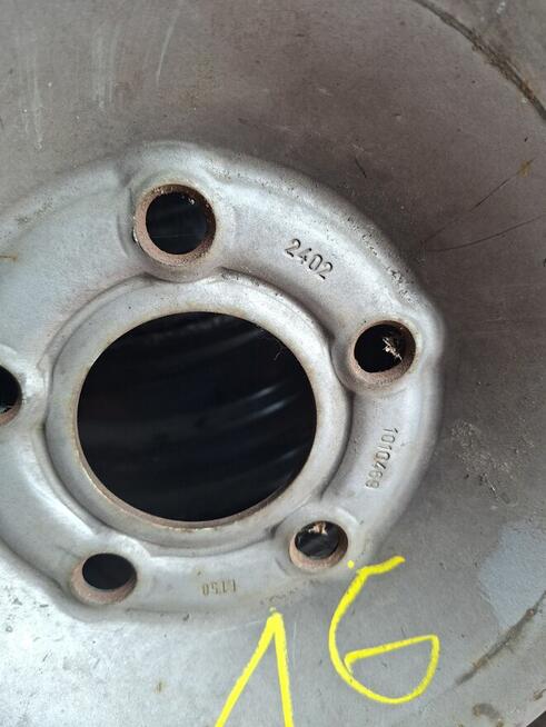 Felga Stalowe 5x118x71,1 6J16 ET50 1 sztuka z zapasu jak now