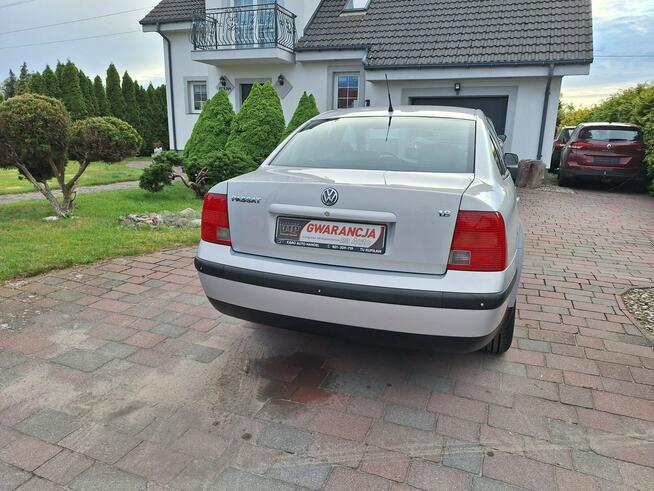 Volkswagen Passat 62 Tyś kilometrów auto jak nowe Klimatronik Parktronik Welury serwis