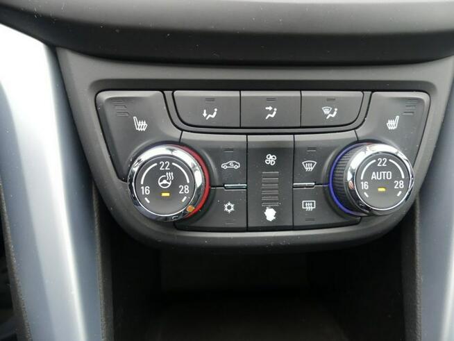 Opel Zafira 2,0 Cdti 130KM Active plus Dach panoramiczny Navi Kamera cofania Aut