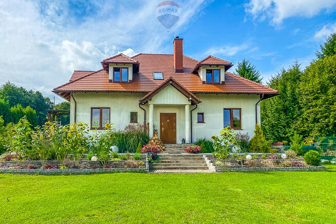 Dom 270 m² blisko lasu na działce 3737 m²