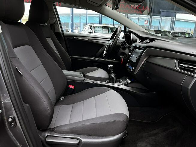 Toyota Avensis 1,8i 16V Led Serwisowany w ASO GWARANCJA I-wł Krajowy Bezwypadkowy