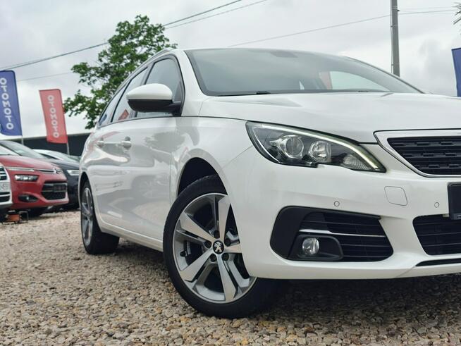 Peugeot 308 SW 1.5 HDI 130 PS Biała Perła Mega Stan Serwis Automat