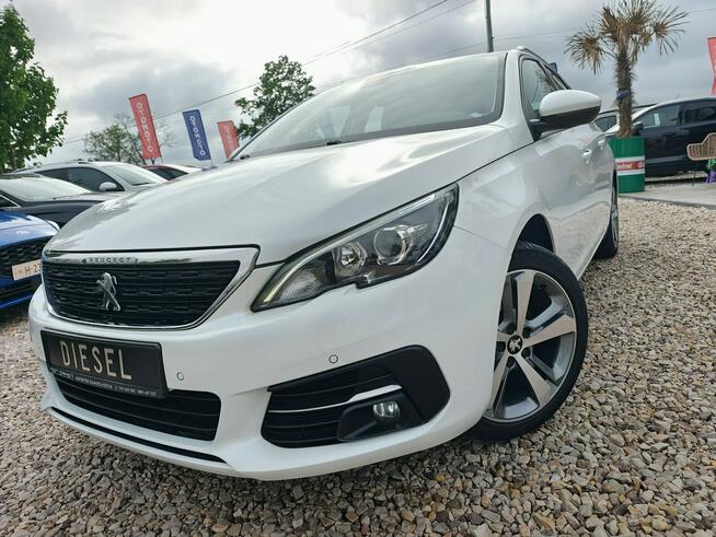 Peugeot 308 SW 1.5 HDI 130 PS Biała Perła Mega Stan Serwis Automat