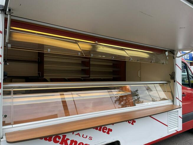 Mercedes Sprinter Autosklep pieczyw Gastronomiczny Food Truck Foodtruck Sklep Borco 2012