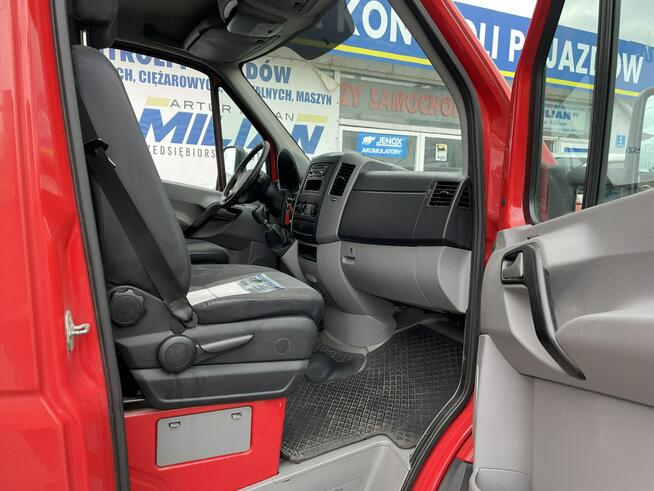 Mercedes Sprinter Autosklep pieczyw Gastronomiczny Food Truck Foodtruck Sklep Borco 2012