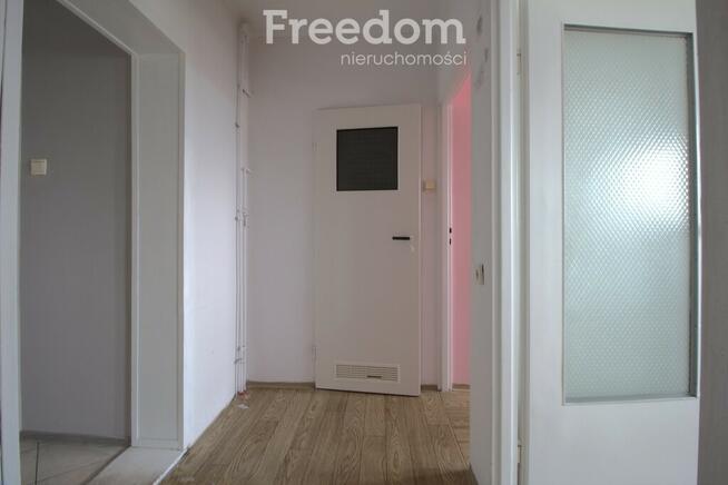 64 m2 możliwy podział na 2 mieszkania
