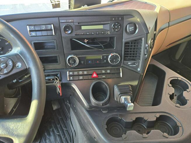 Mercedes Actros 1843 Euro 6 Lohr