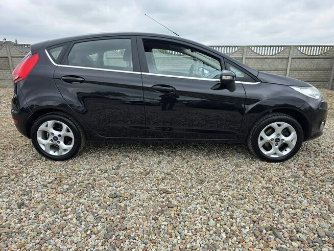 Ford Fiesta 1.4 16v 97ps Klimatronic Alusy 16 PDC GHIA Gwarancja