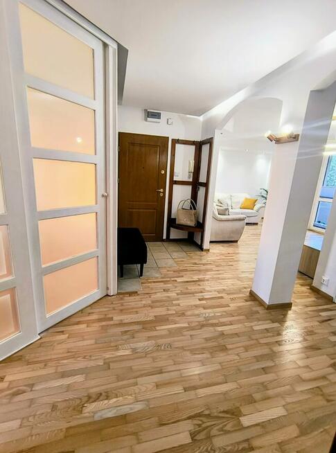 Przestronne 3‑pokojowe mieszkanie w centrum ul. Ciepła