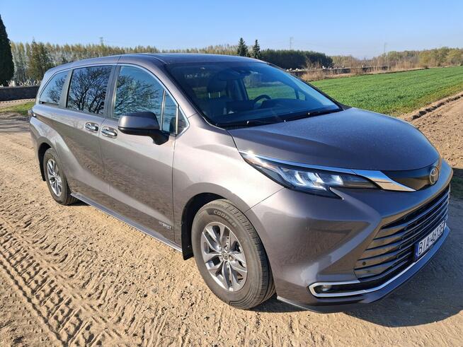 Toyota Sienna 2021 hybrid