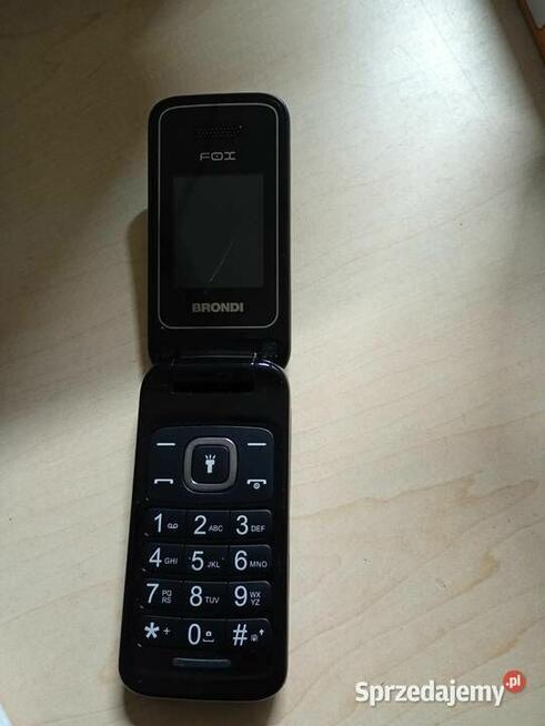 Telefon z klapką Brondi Fox