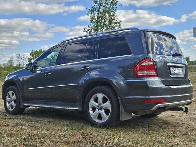Mercedes GL 350 4 x 4 terenowy 7 os. Hak