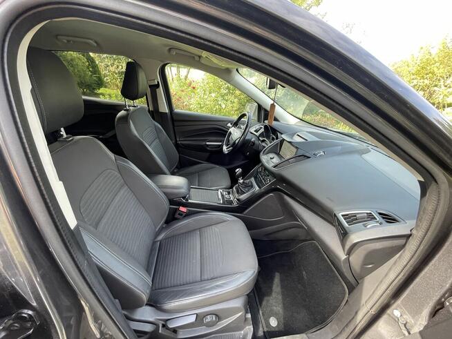 Ford Kuga 1.5 TDCi FWD Titanium 2017 r.
