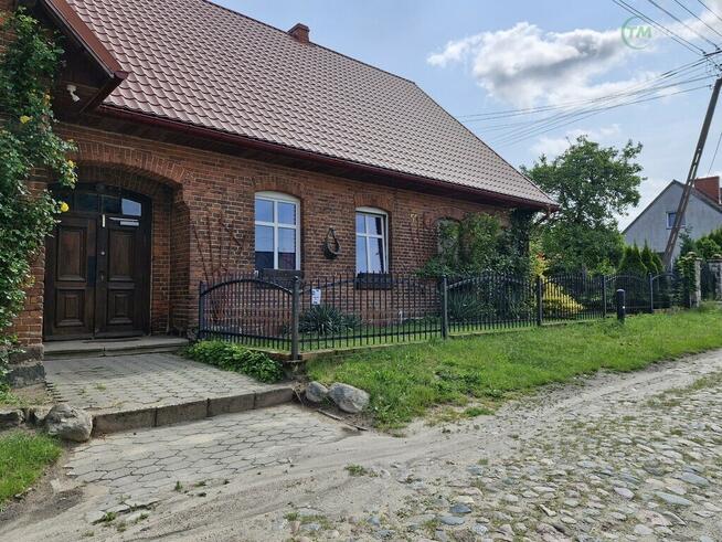 Mieszkanie w domu 3-lokalowym z ogródkiem i garaże
