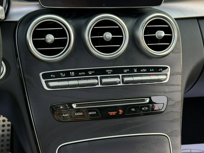 Mercedes C 250 C250D 204KM 4Matic/AMGline/ILS/Navi/Alufelgi/Skóry/Kamery360/Full
