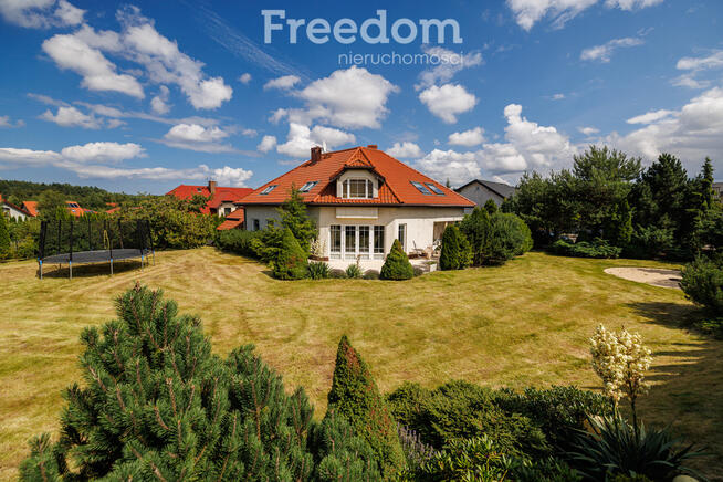 Dom wolnostojący 285 m², działka 1666 m² | Banino