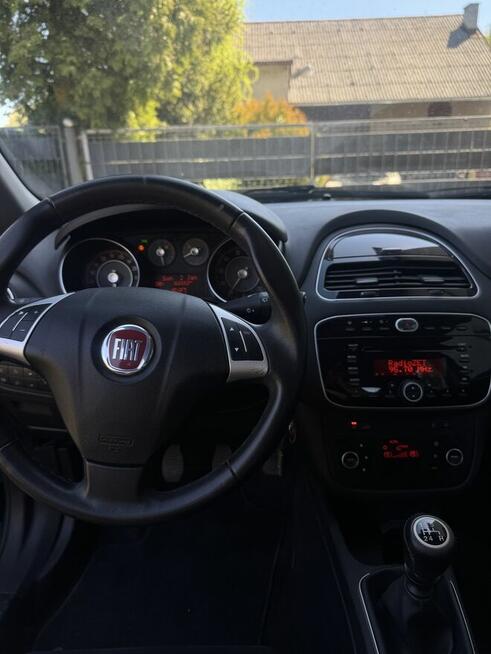 FIAT PUNTO 1.4 Benzyna 77 KM | 2014 | Klimatronik | Alufelgi