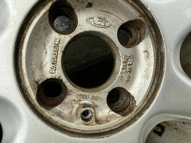 ** Alufelgi wraz z Oponami 175/65/R15/ 4X108 **