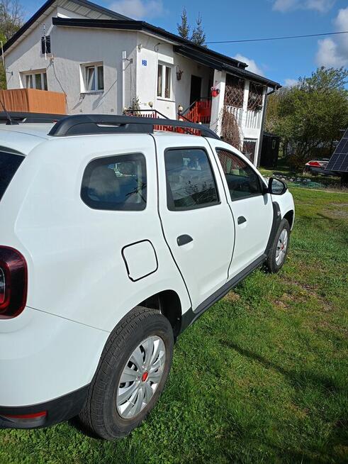 Sprzedam samochód marki Dacia Duster.